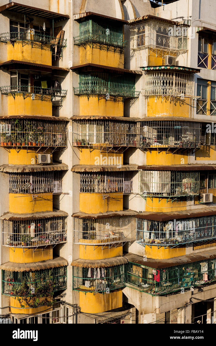 Immeuble jaune à Macao, Chine Banque D'Images