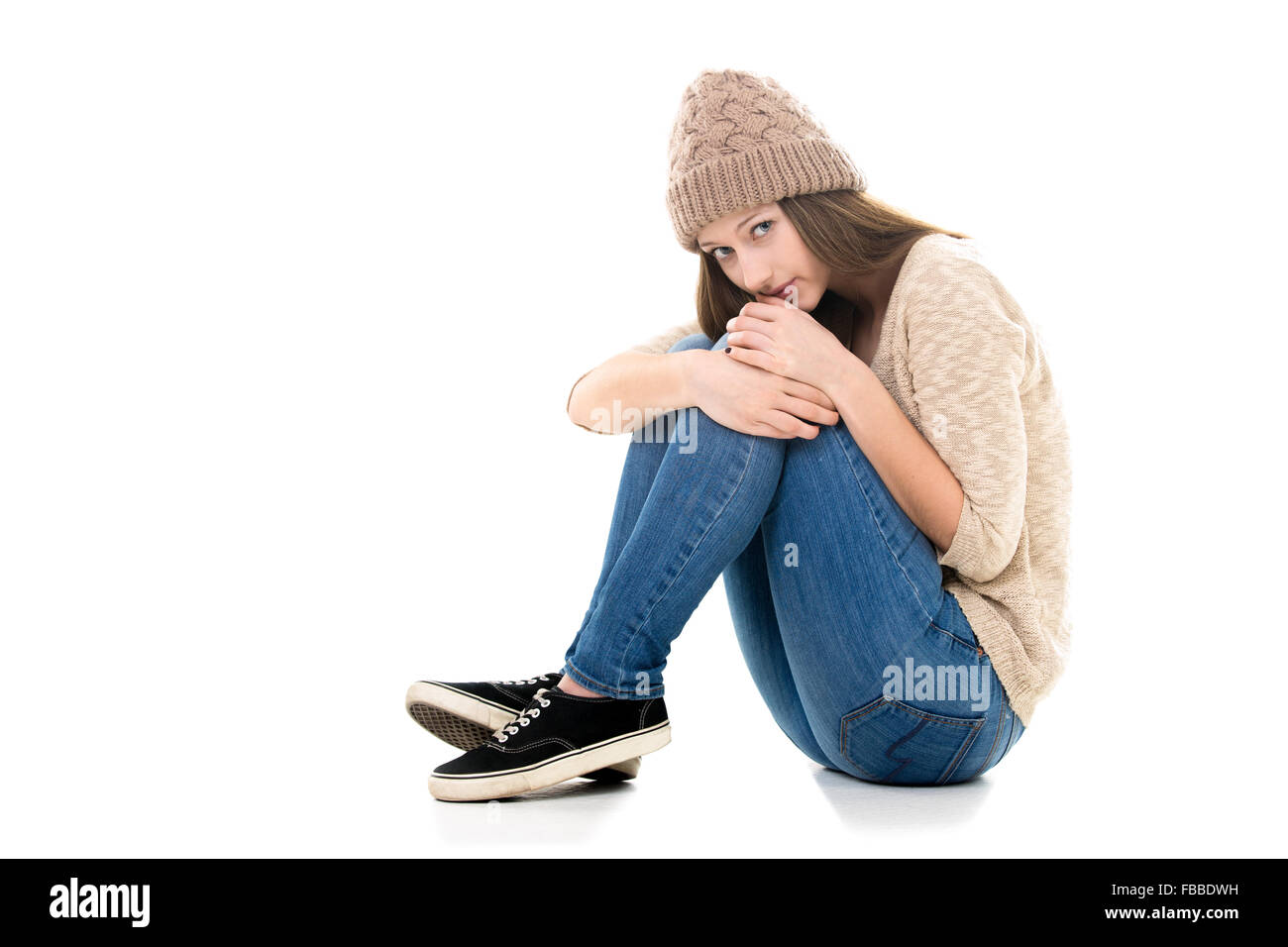 Troubles de l'adolescence. Adolescente malheureuse enroulées, a besoin d'aide, à la peur, copy space Banque D'Images