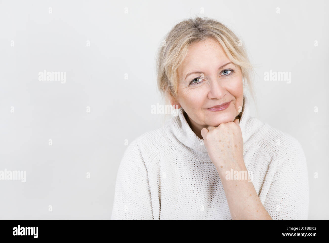 Jolie vieille femme âgée Banque de photographies et d’images à haute — free download