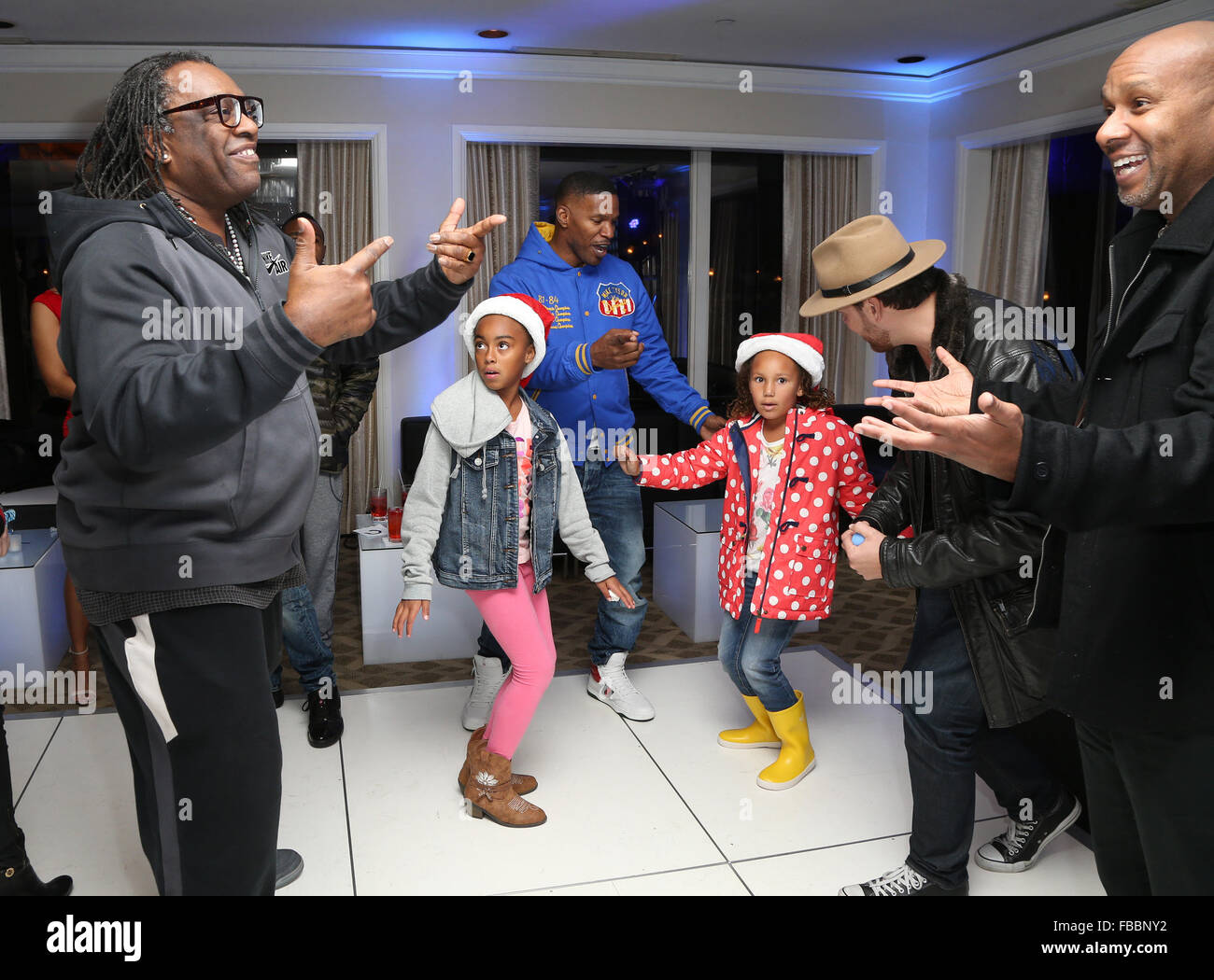 Casper  + NCLUSIVE Winter Wonderland hébergé par Zendaya Coleman Ajamu' : Kazembe, Jamie Foxx, Annalise Évêque Où : Los Angeles, California, United States Quand : 13 déc 2015 Banque D'Images