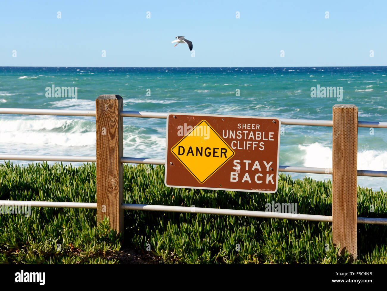 Panneau de danger à La Jolla Cove, San Diego, Californie Banque D'Images