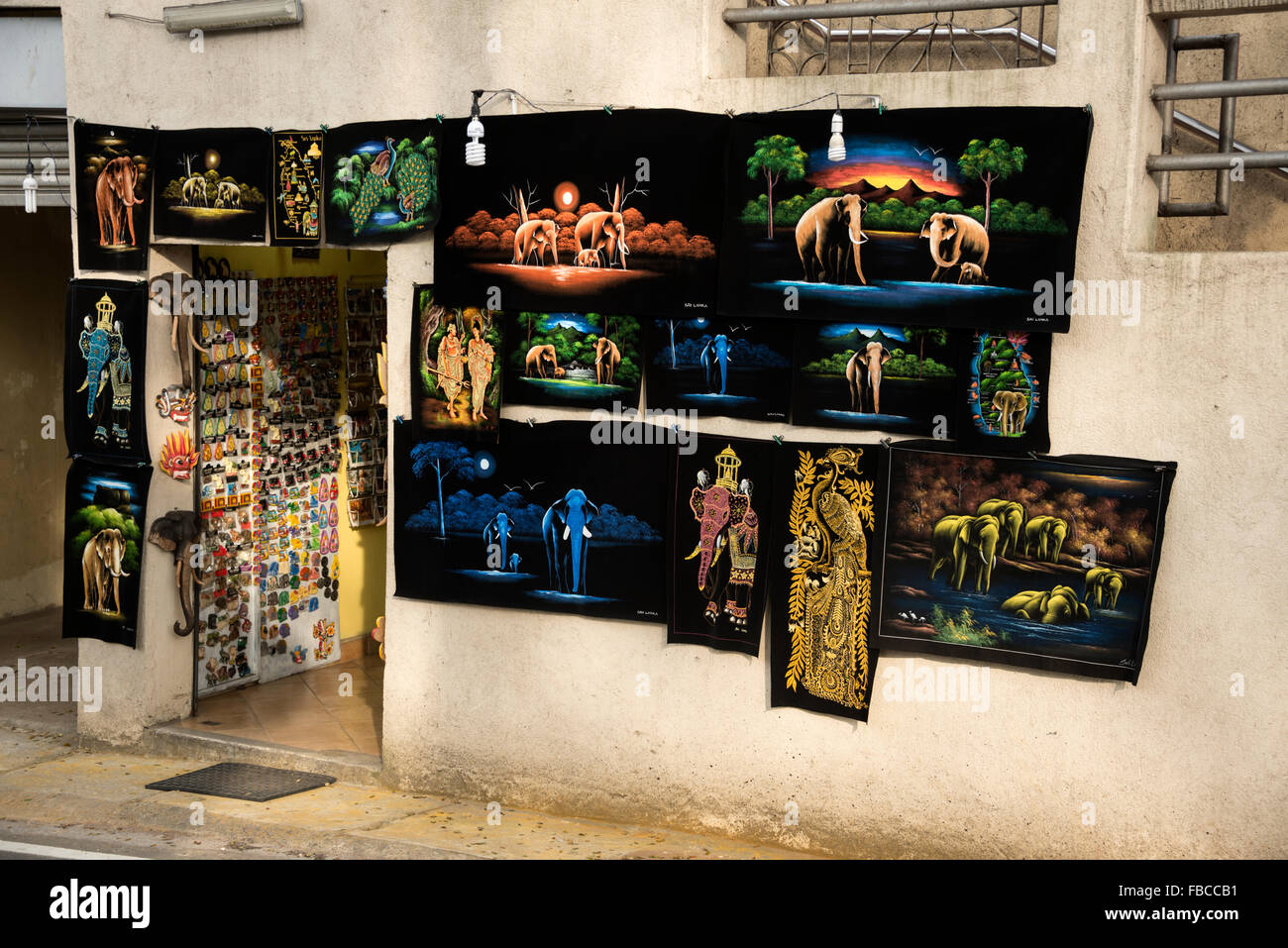 Une boutique de souvenirs à Kandy, Sri Lanka Banque D'Images