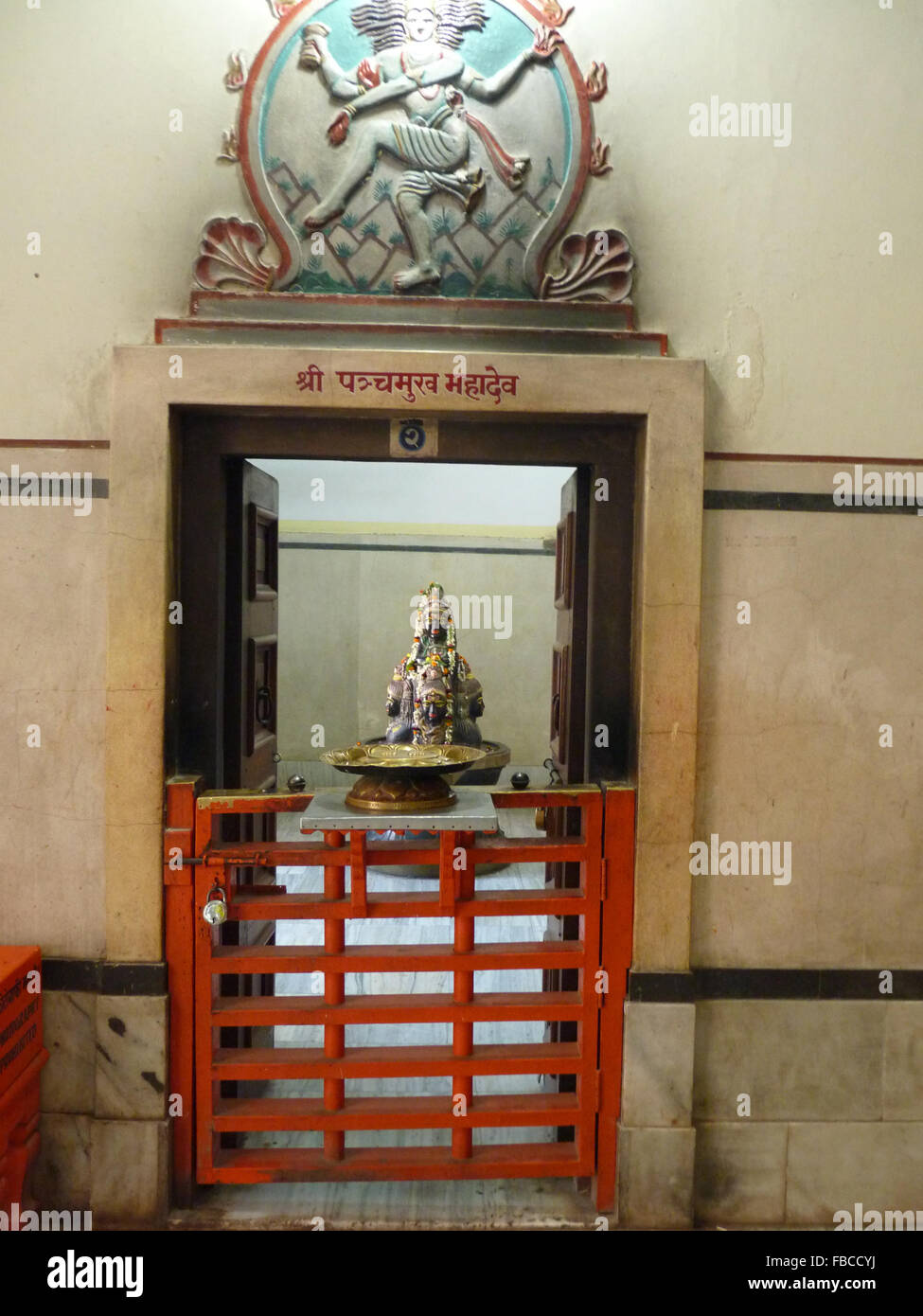 Panchmukh Mahadev ou le temple de Shiva face cinq Banque D'Images