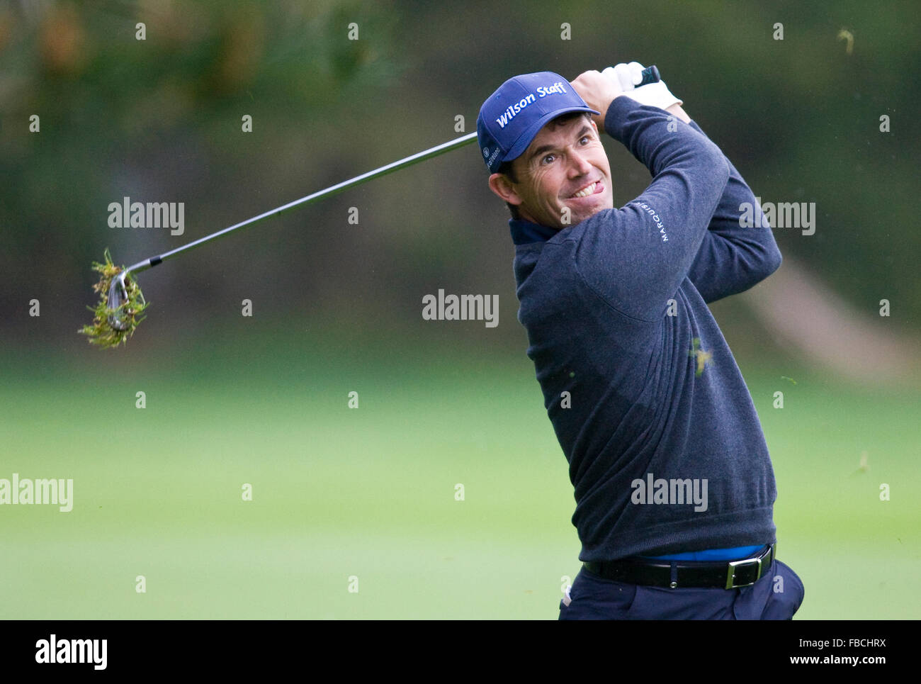 12 février, 2010 ; Pebble Beach, CA, USA ; Padraig Harrington sur le premier trou au cours de la deuxième ronde de l'AT&T Pebble Beach Banque D'Images