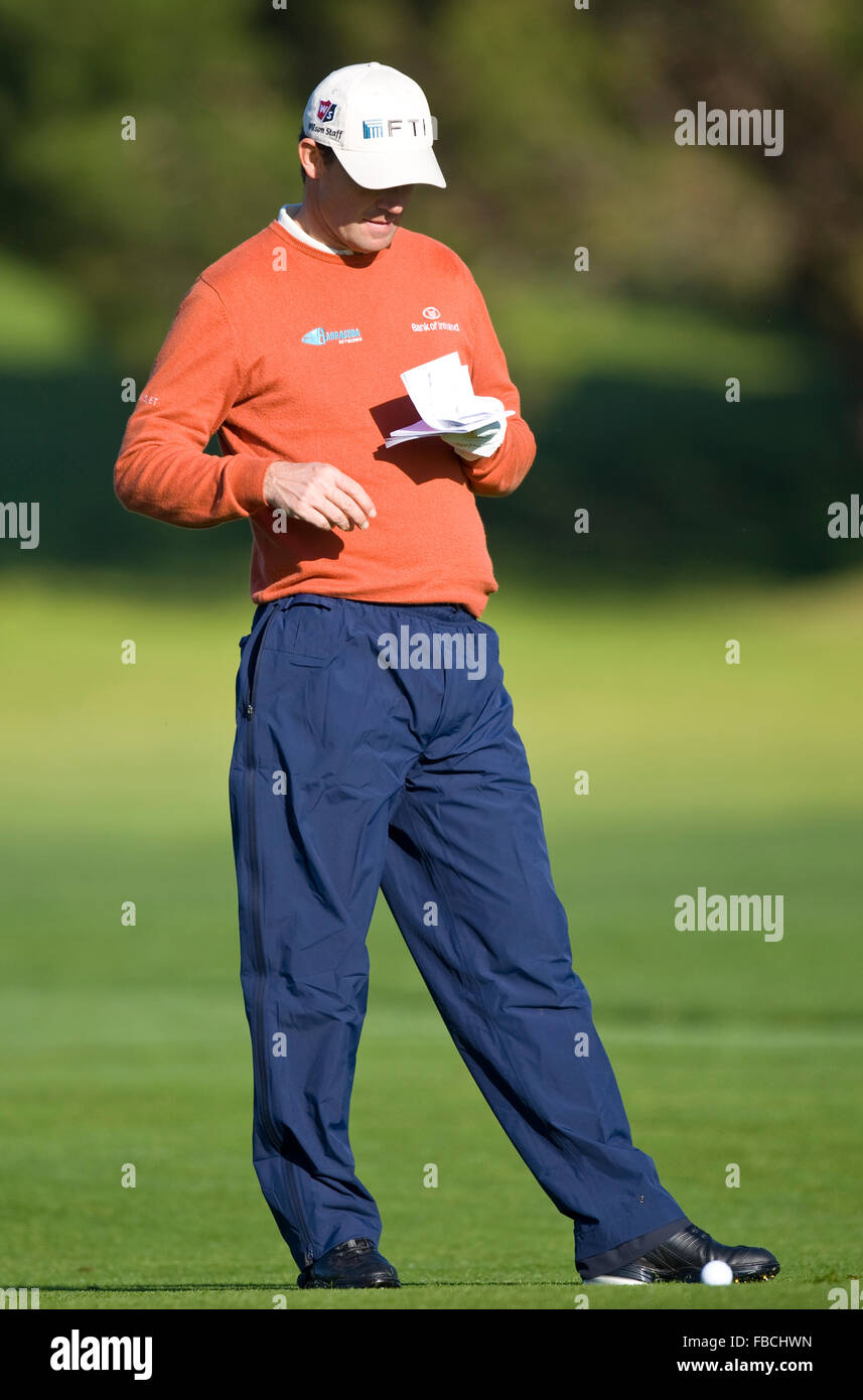 Février 14, 2010 ; Pebble Beach, CA, USA ; Padraig Harrington sur le deuxième trou lors de la ronde finale de l'AT&T Pebble Banque D'Images