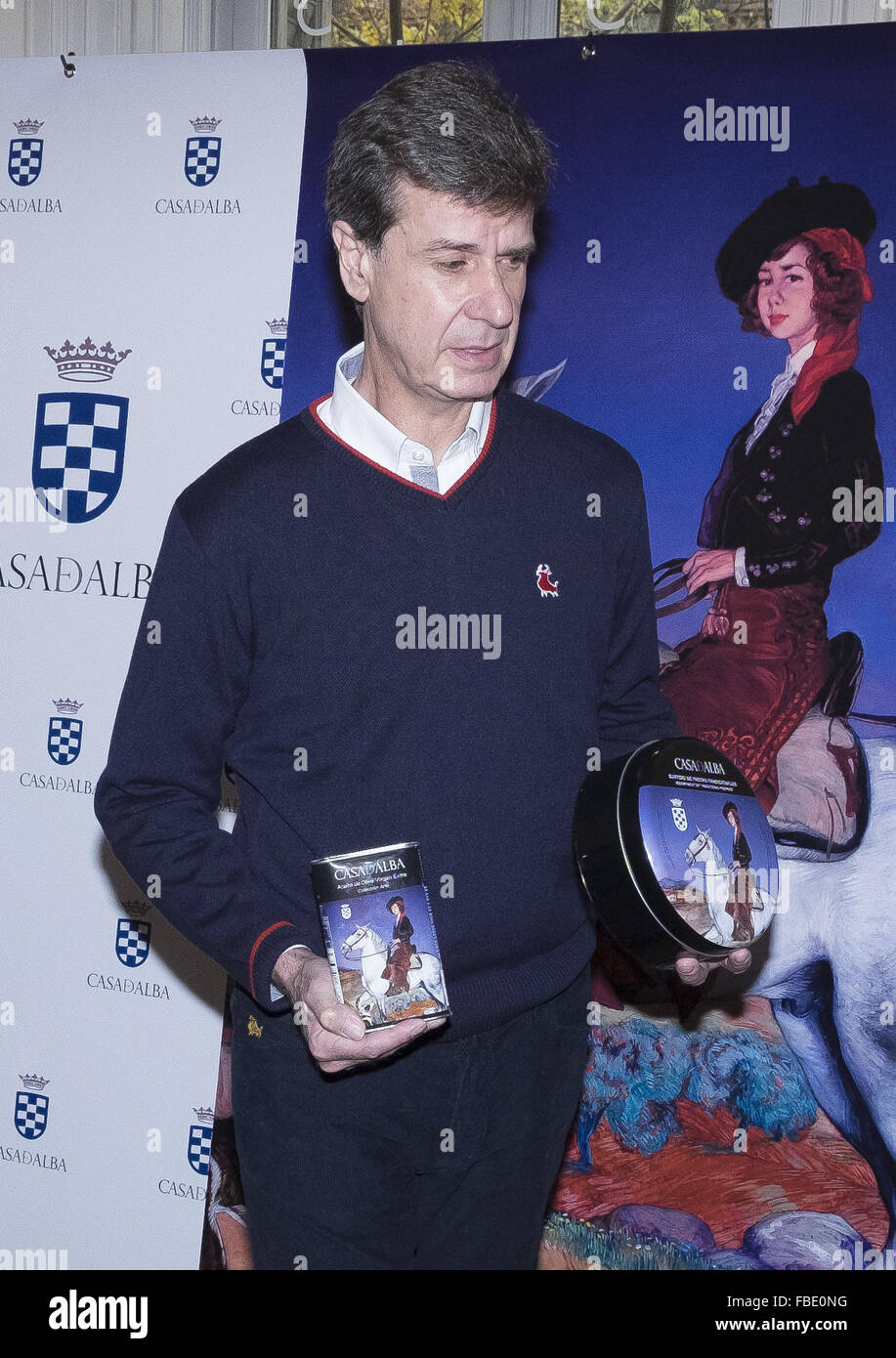 Cayetano Martinez de Irujo assiste à un photocall et présente la 'Casa de Alba' projet gastronomique au Club 567 comprend : Cayetano Martinez de Irujo Où : Madrid, Espagne Quand : 15 déc 2015 Banque D'Images