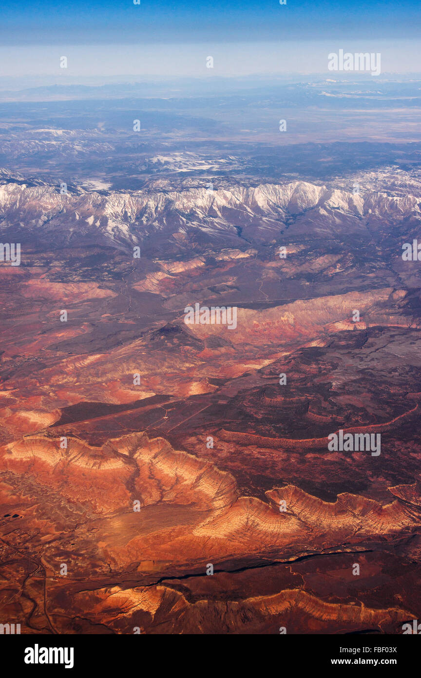 Vue aérienne de la montagne et du désert, près de Las Vegas Banque D'Images