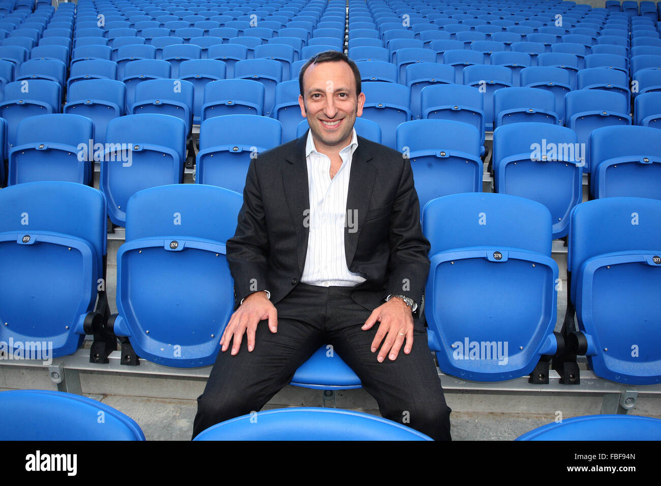 Tony Bloom Président et propriétaire de Brighton et Hove Albion Football Club au stade Amex dans près de Falmer Brighton Banque D'Images