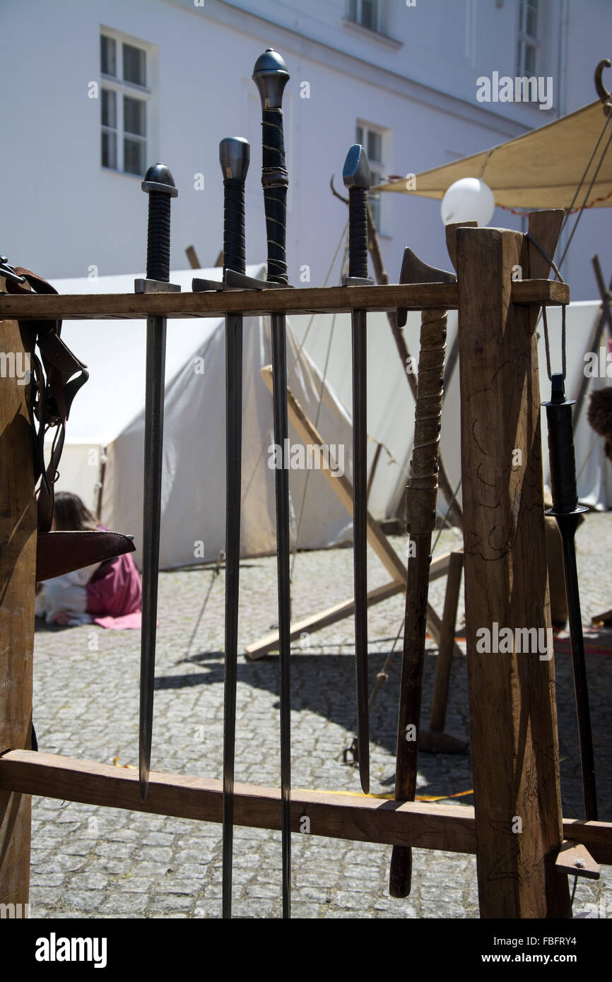 Décoration à un Knoght Festival à l'heure d'été. Banque D'Images