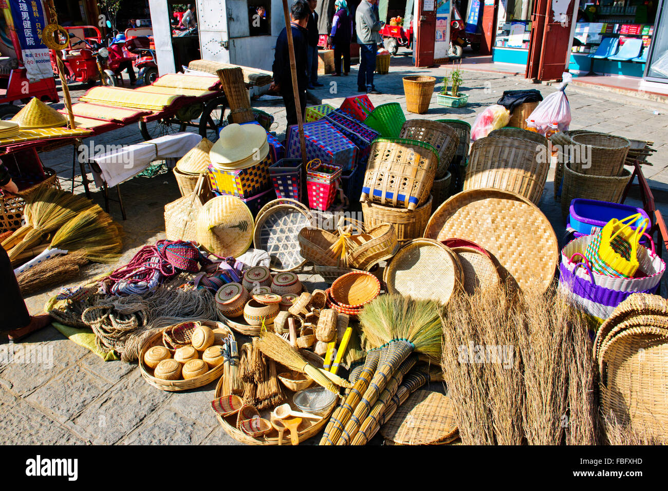 Shaxi,aliments,Marché,Légumes,épices Ingrédients médicinaux chinois de la province de Yunnan, Chine, République populaire de Chine, Chine Banque D'Images