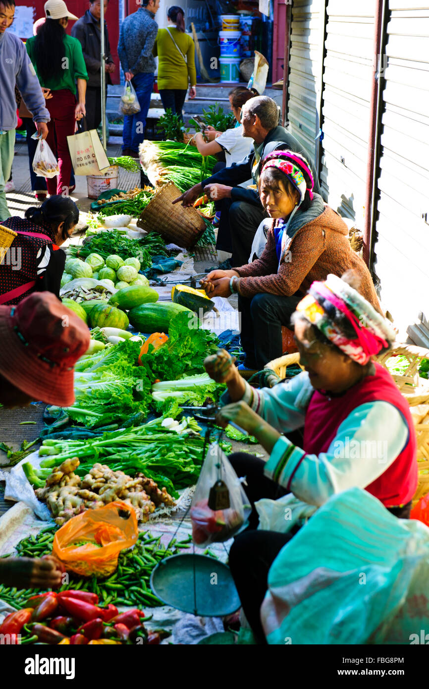 Shaxi,aliments,Marché,Légumes,épices Ingrédients médicinaux chinois de la province de Yunnan, Chine, République populaire de Chine, Chine Banque D'Images
