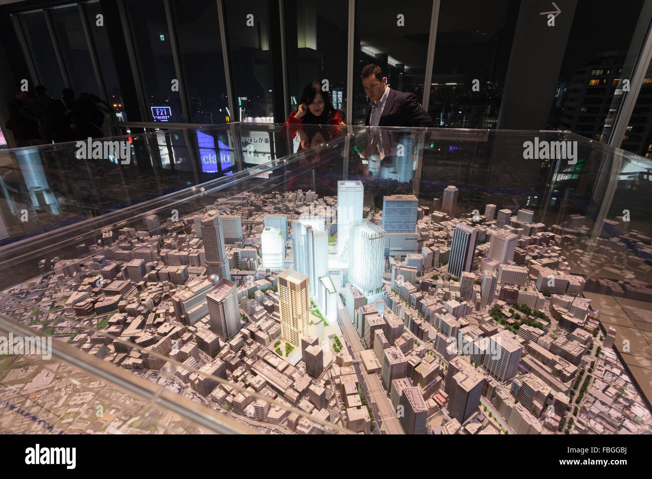 Un modèle des développements futurs à Shibuya exposé dans la Tour Hikarie à Shibuya, Tokyo, Japon. Banque D'Images