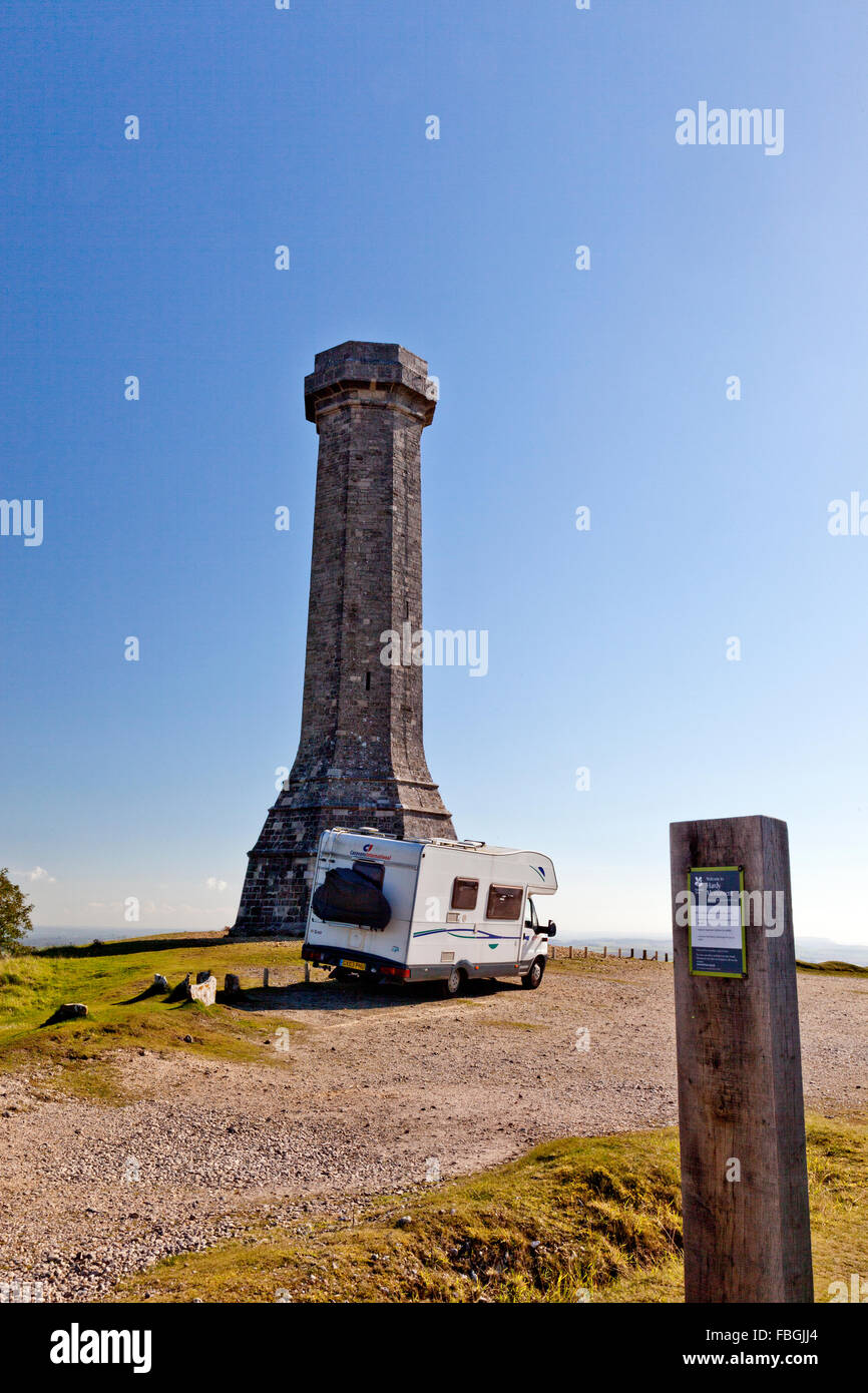 1844 tower sur Black Down, Dorset en mémoire du vice-amiral sir Thomas Masterman Hardy du HMS Victory à la bataille de Trafalgar Banque D'Images