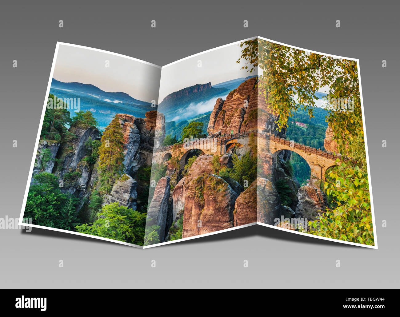 Rock formation Bastei (Bastion) et la montagne de la table Lilienstein, Lohmen, la Suisse saxonne près de Dresde, Saxe, Allemagne, Europe Banque D'Images