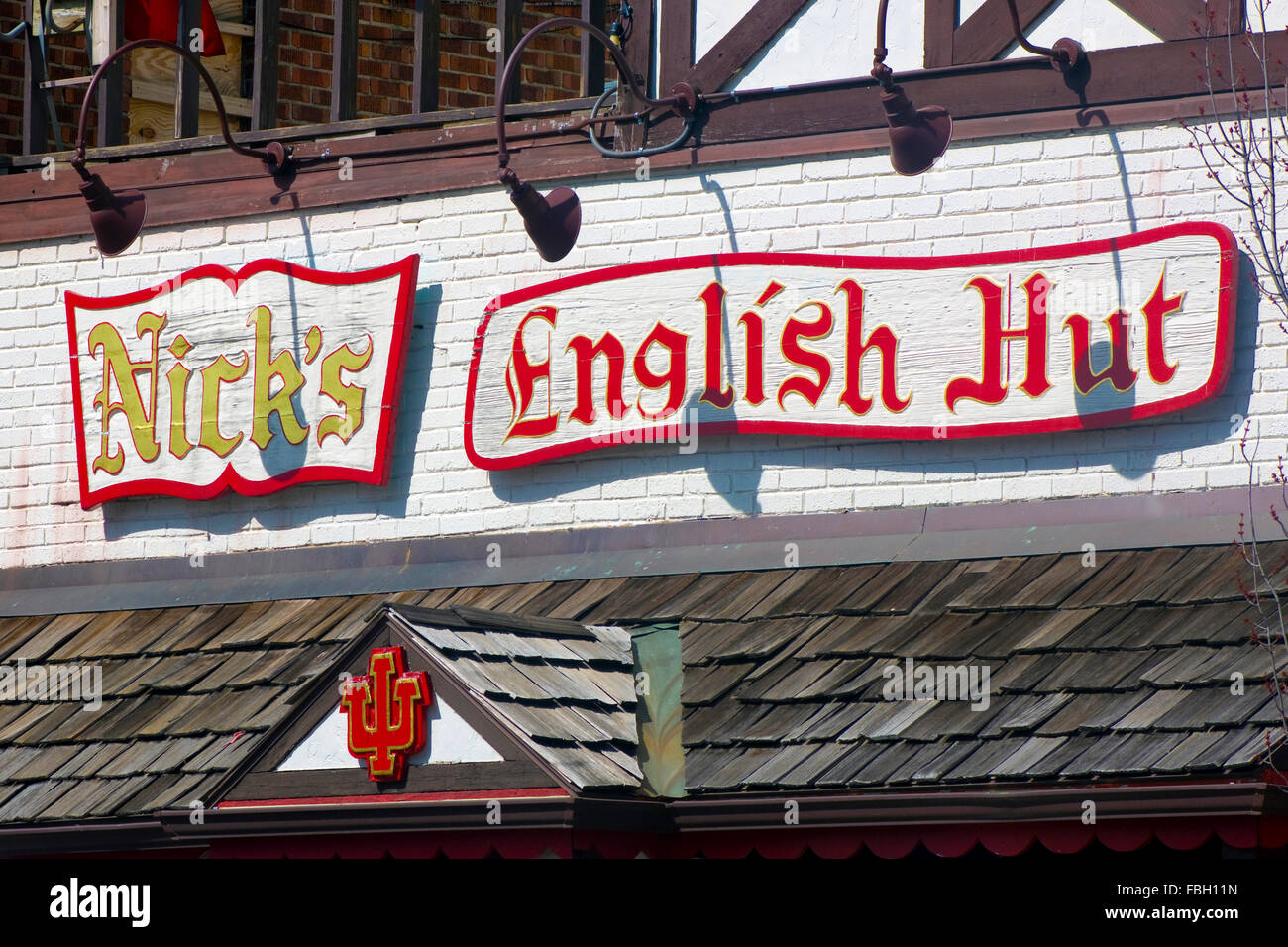 L'anglais Nick's Hut, bar et grill traditionnel dans la région de Bloomington, Indiana, bien connu de tous à l'Université d'Indiana et de la ville. Banque D'Images