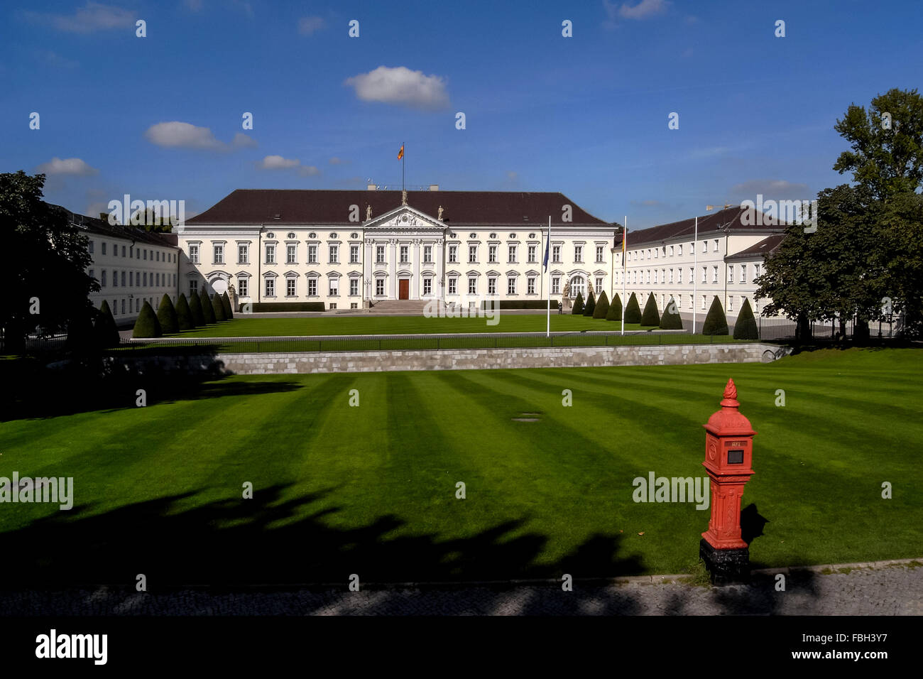 Le château de Bellevue, résidence du Président de l'Allemagne, dans le quartier Tiergarten de Berlin. Banque D'Images