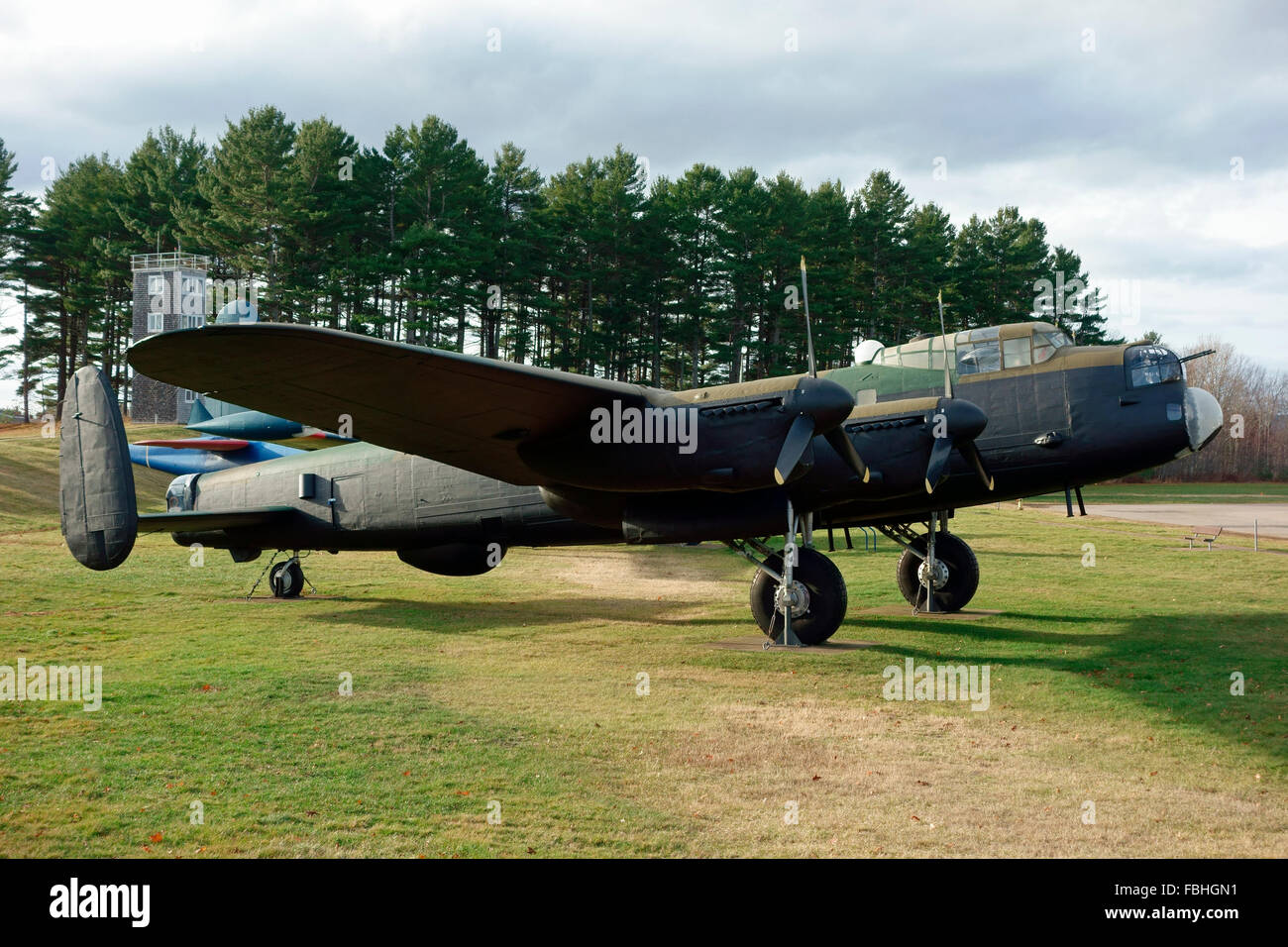 L'Avro Lancaster est un quadrimoteur britannique Seconde Guerre mondiale avion bombardier lourd construit par Avro pour la Royal Air Force Banque D'Images