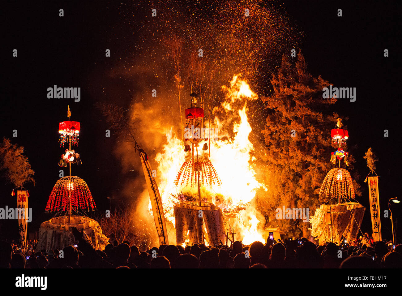 La fête du feu, matsuri à Nozawaonsen dosojin, à Nagano, Japon Banque D'Images