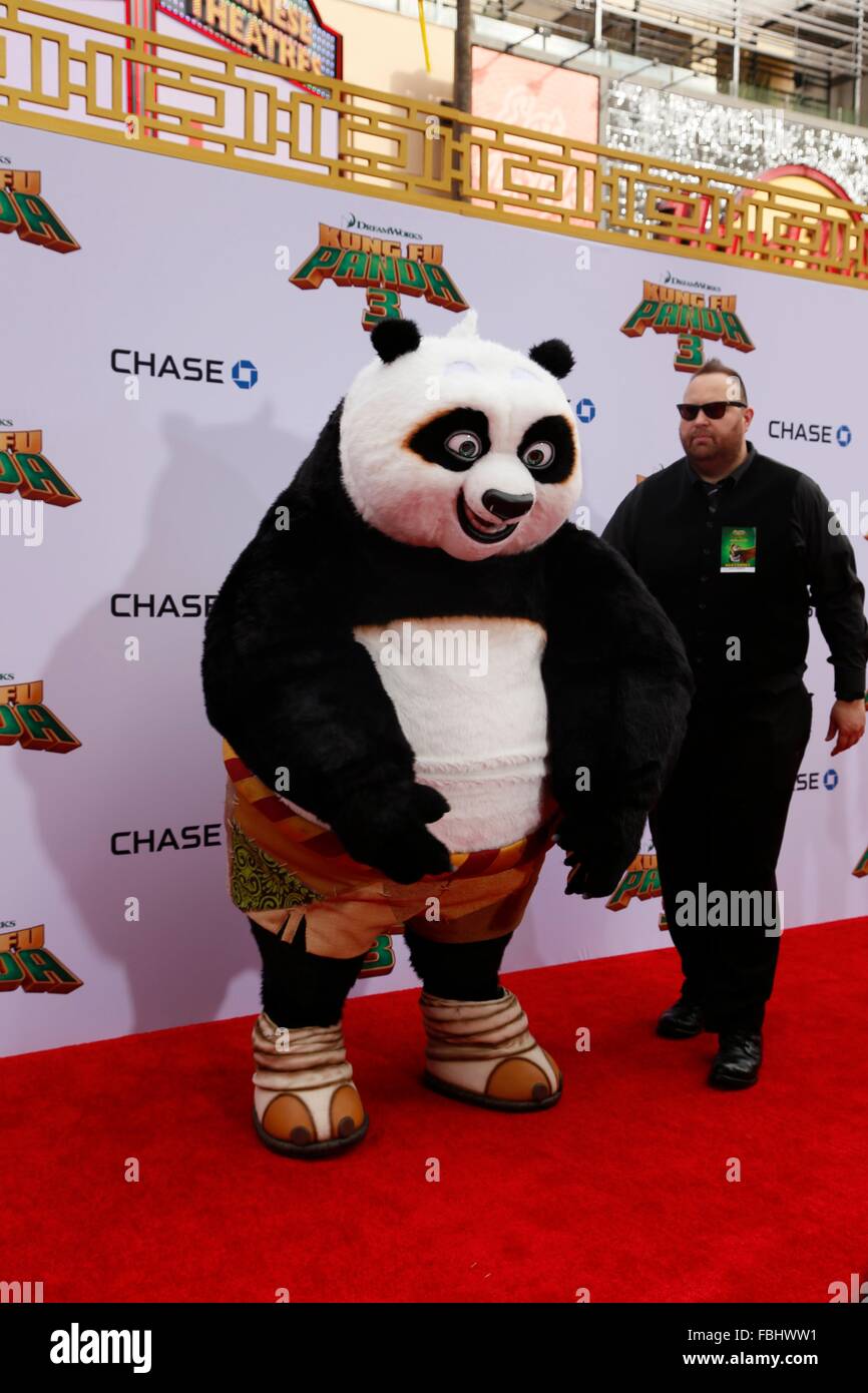 Los Angeles, Californie aux États-Unis. 16 janvier, 2016. Le caractère Po de 'Kung Fu Panda 3' accueille ses fans à la première de 'Kung Fu Panda 3' à Hollywood, Californie des États-Unis, le 16 janvier 2016. © Xu 68 Bayi West/Xinhua/Alamy Live News Banque D'Images