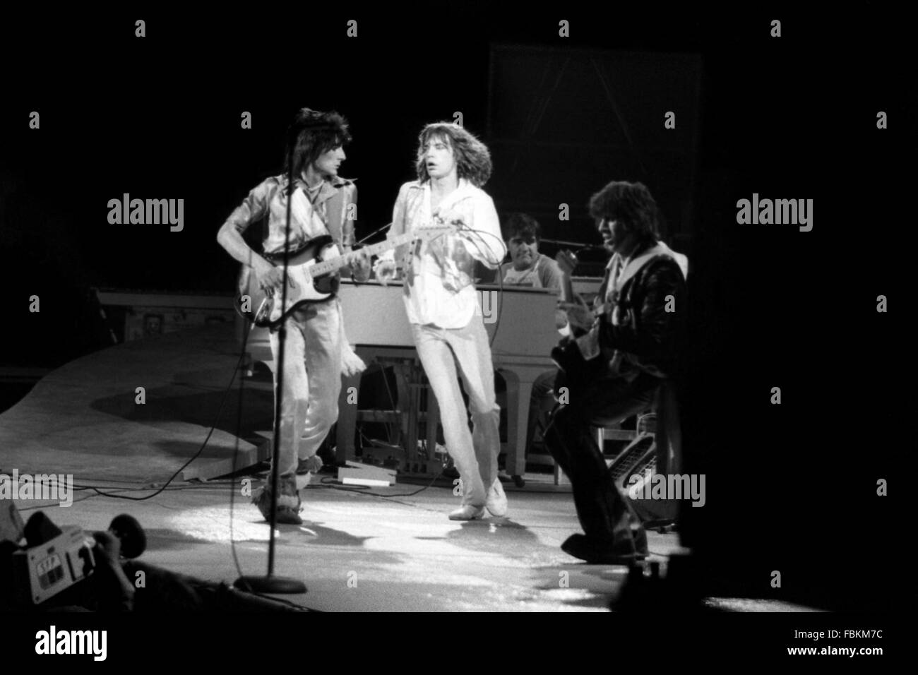 Rolling Stones, Mick Jagger et Keith Richards - 1970 - France / Ile-de- France (région) / Paris - Rolling Stones, Mick Jagger et Keith Richards,  Concert à Paris, 1970 - Philippe Gras / Le Pictorium Photo Stock - Alamy
