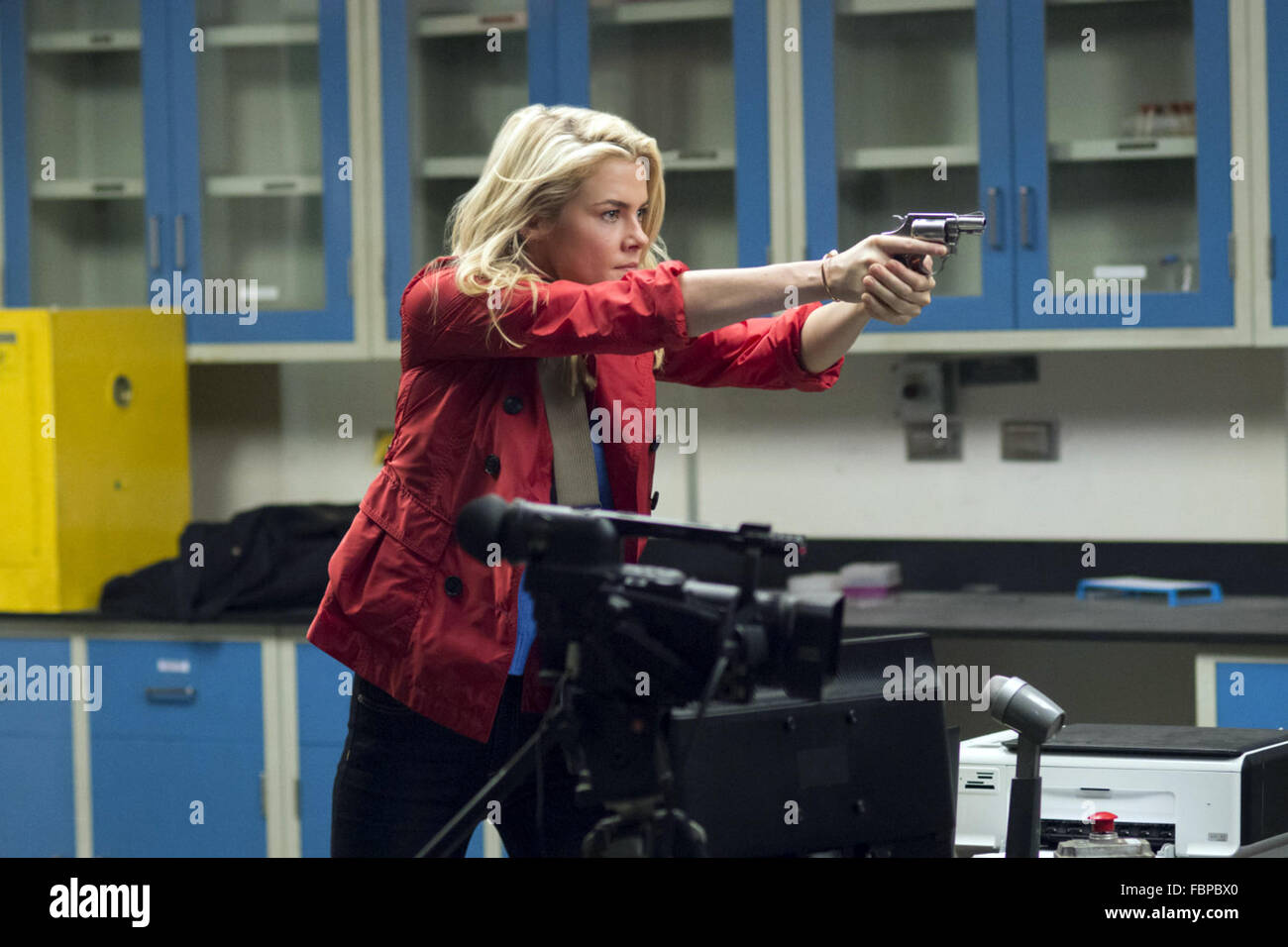 Jessica Jones, Marvel ou simplement Jessica Jones, est une série télévisée américaine créée pour web Netflix par Melissa Rosenberg, basé sur le personnage Marvel Comics du même nom. Cette photo est pour un usage éditorial uniquement et est l'auteur de la société film et/ou le photographe attribué par le film ou la société de production et ne peut être reproduite que par des publications dans le cadre de la promotion du film ci-dessus. Un crédit obligatoire pour l'entreprise de film est nécessaire. Le photographe devrait également être portés lorsqu'il est connu. Banque D'Images