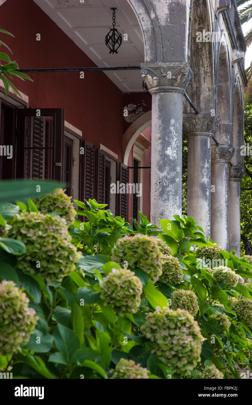 Dubrovnik est une ville du sud de l'Espagne face à la mer Adriatique. Il est connu pour son Old Town Banque D'Images