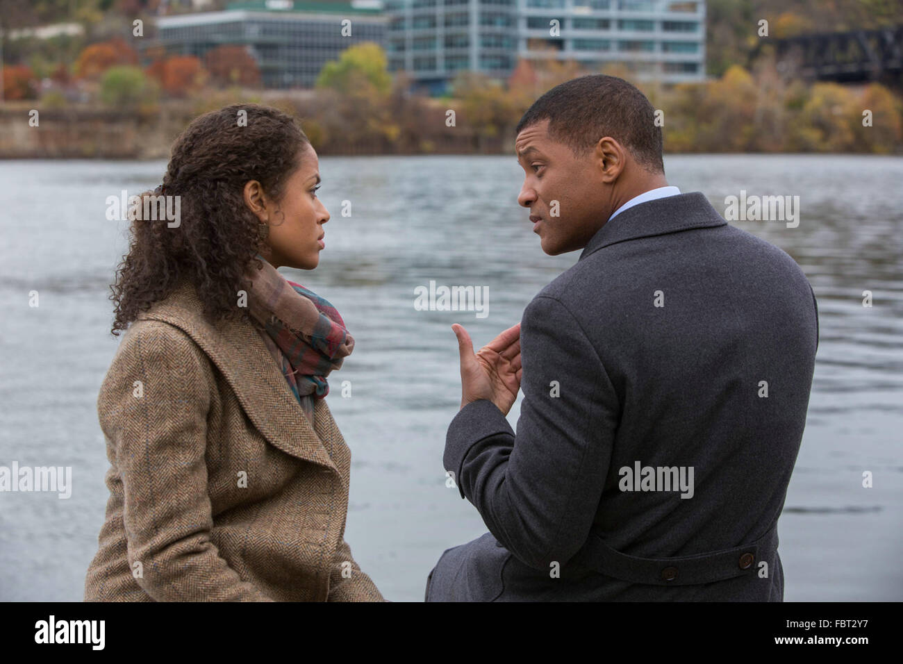 Une commotion (2015) GUGU MBATHA-RAW, Will Smith PETER LANDESMAN (DIR) COLLECTION MOVIESTORE LTD Banque D'Images