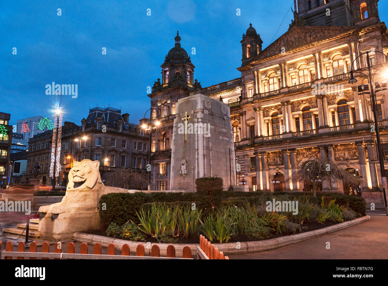 George Square, Glasgow City Chambers, lumières de Noël et décorations, Ecosse, Royaume-Uni Banque D'Images