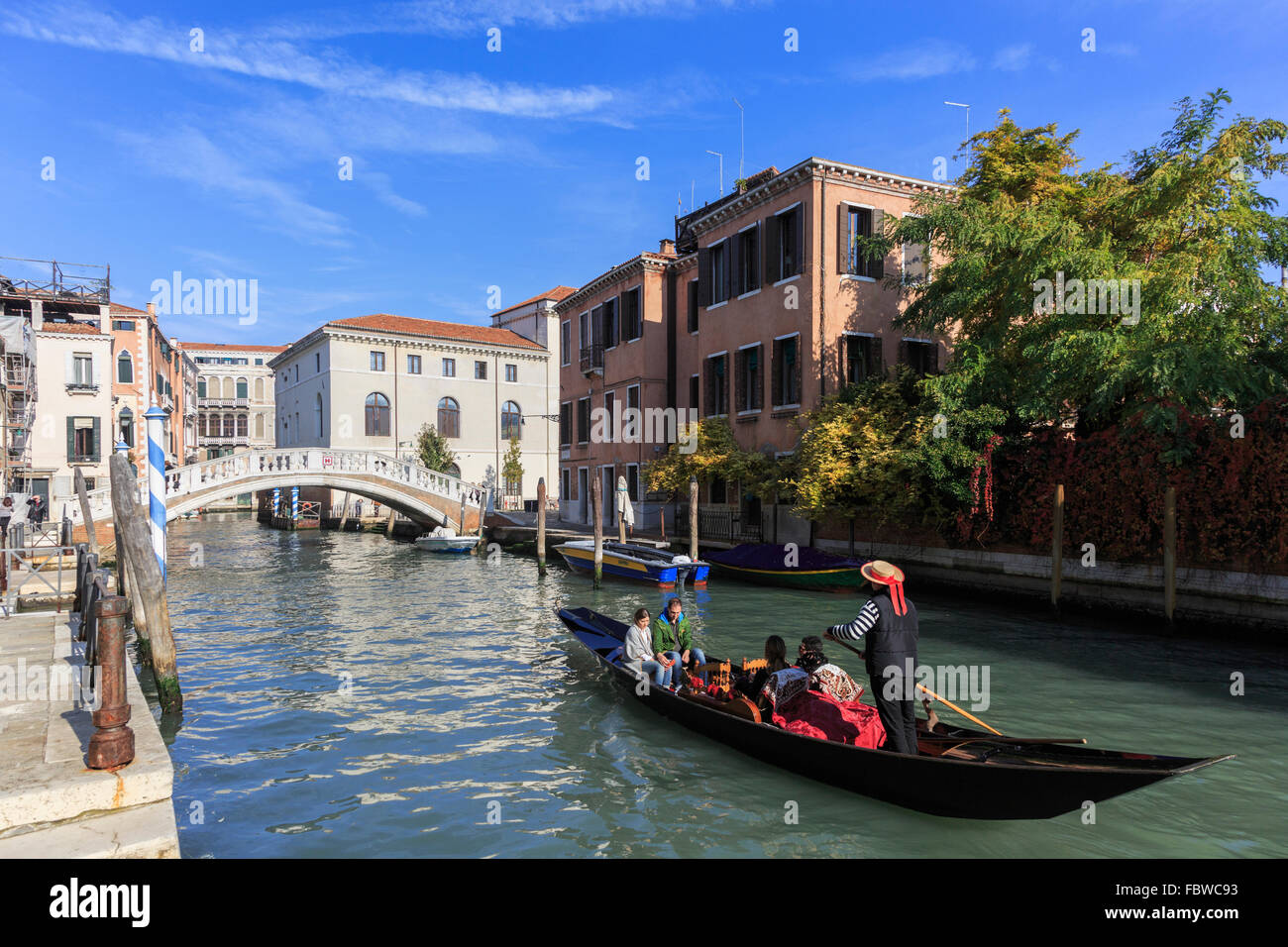 Tour en gondole à Venise, Italie Banque D'Images