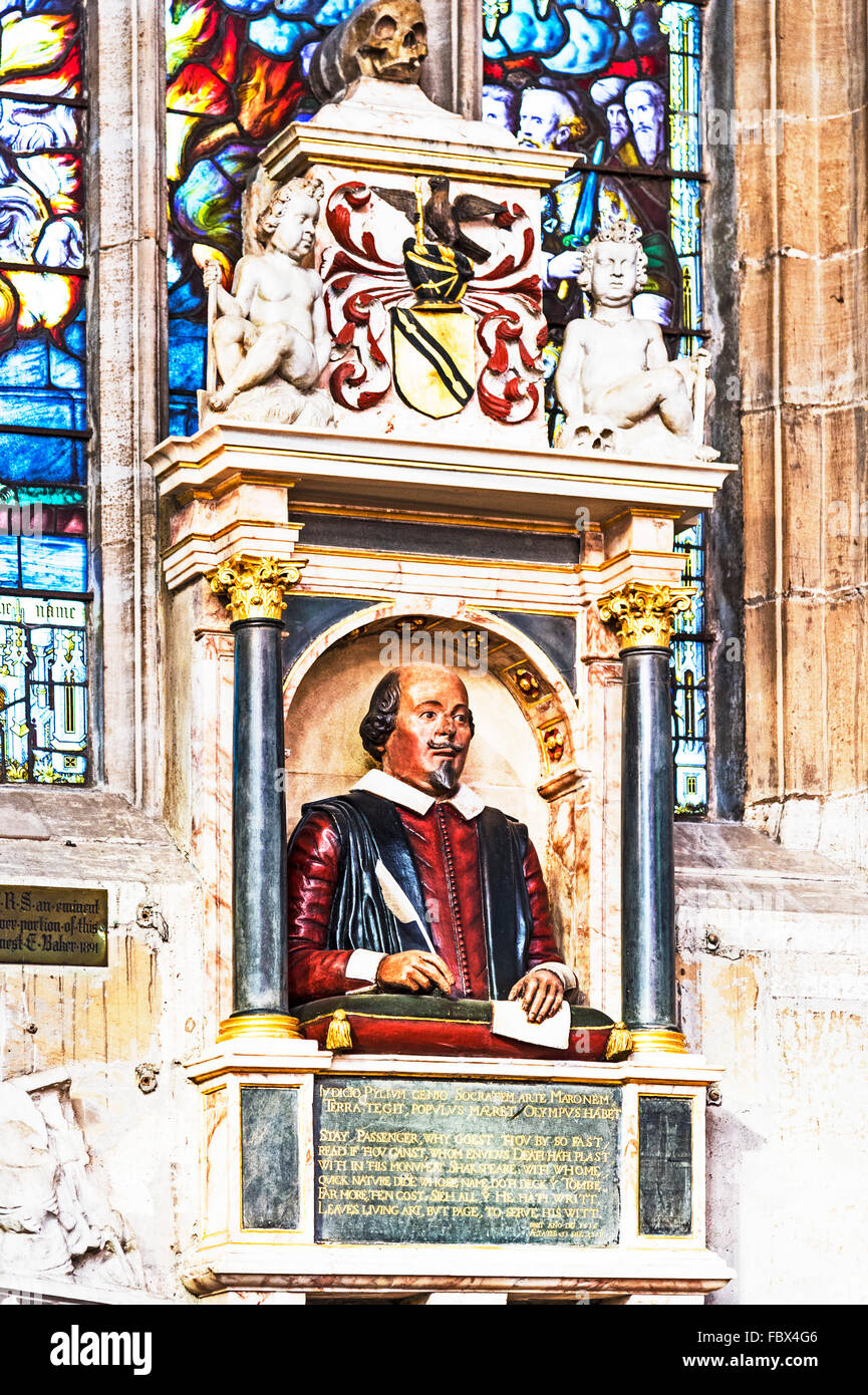 Tombes de William Shakespeare et son épouse Anne Hathaway dans l'église Holy Trinity, Stratford upon Avon, Warwickshire Banque D'Images