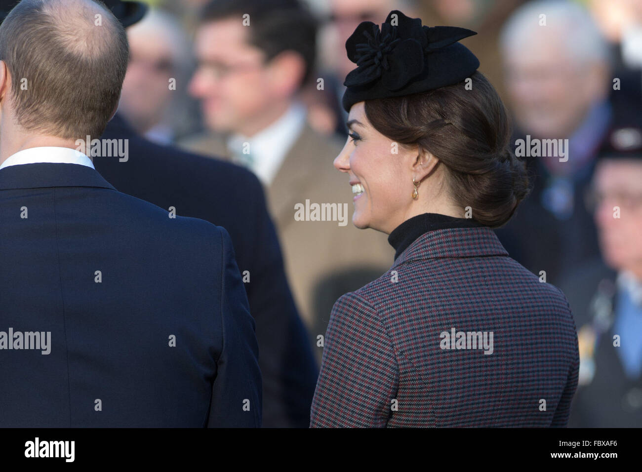 Le prince William avec Catherine, la duchesse de Cambridge à Sandringham, Norfolk, le 10 janvier 2016. Banque D'Images