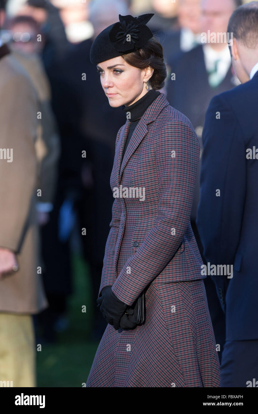 Le prince William avec Catherine, la duchesse de Cambridge à Sandringham, Norfolk, le 10 janvier 2016. Banque D'Images