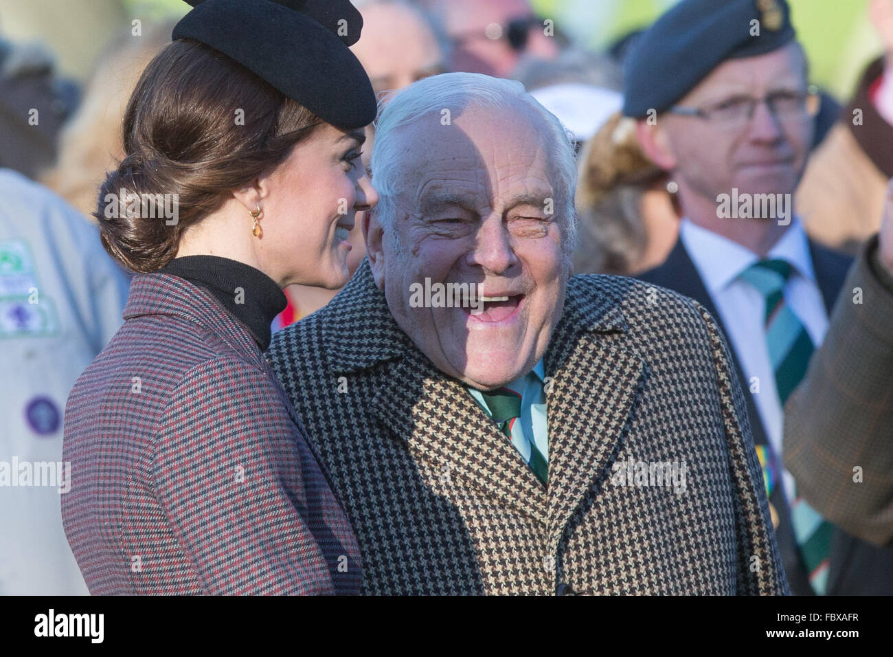 Le prince William avec Catherine, la duchesse de Cambridge à Sandringham, Norfolk, le 10 janvier 2016. Banque D'Images