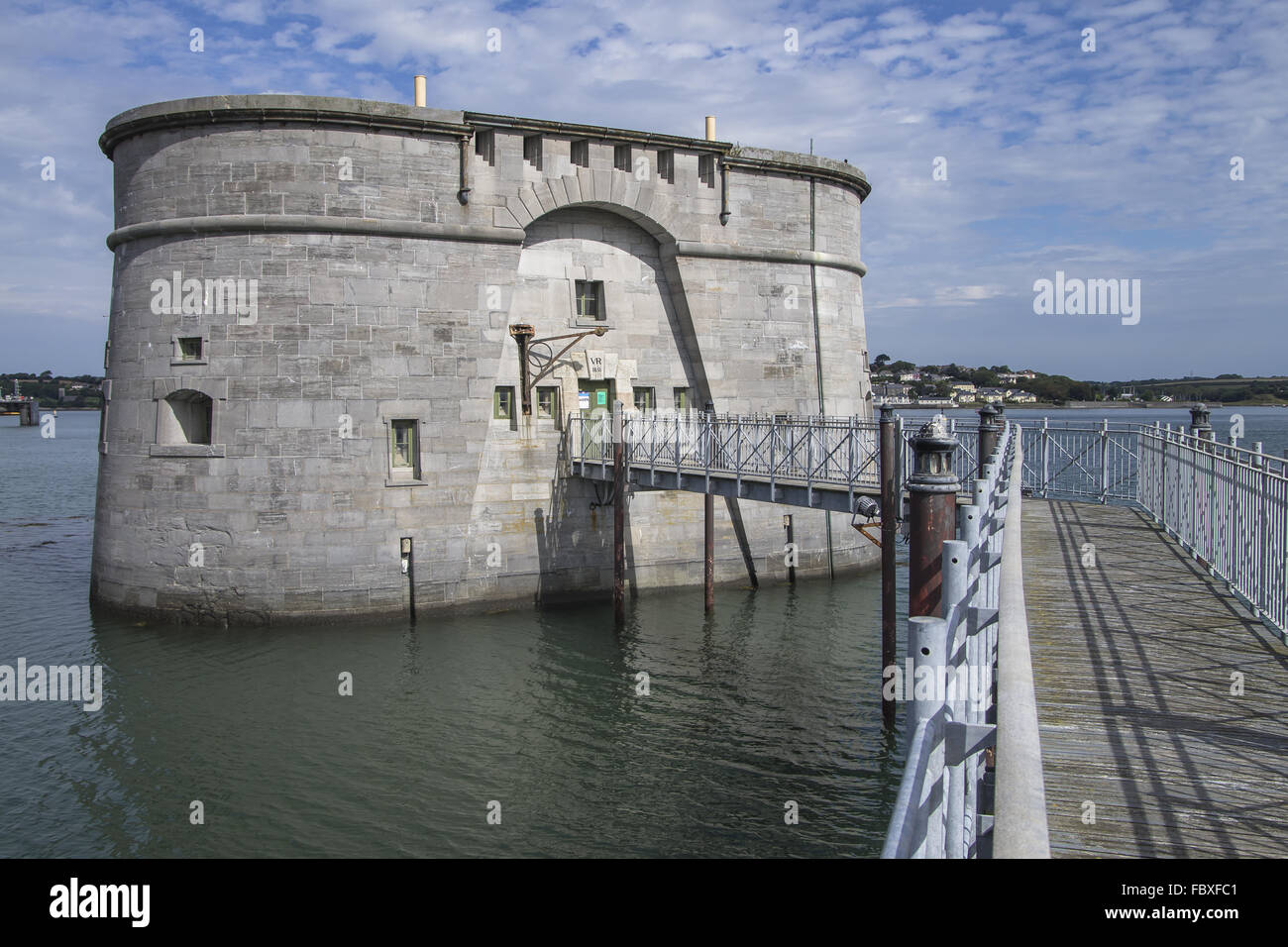 Pembroke Dock Fusil Tower Banque D'Images