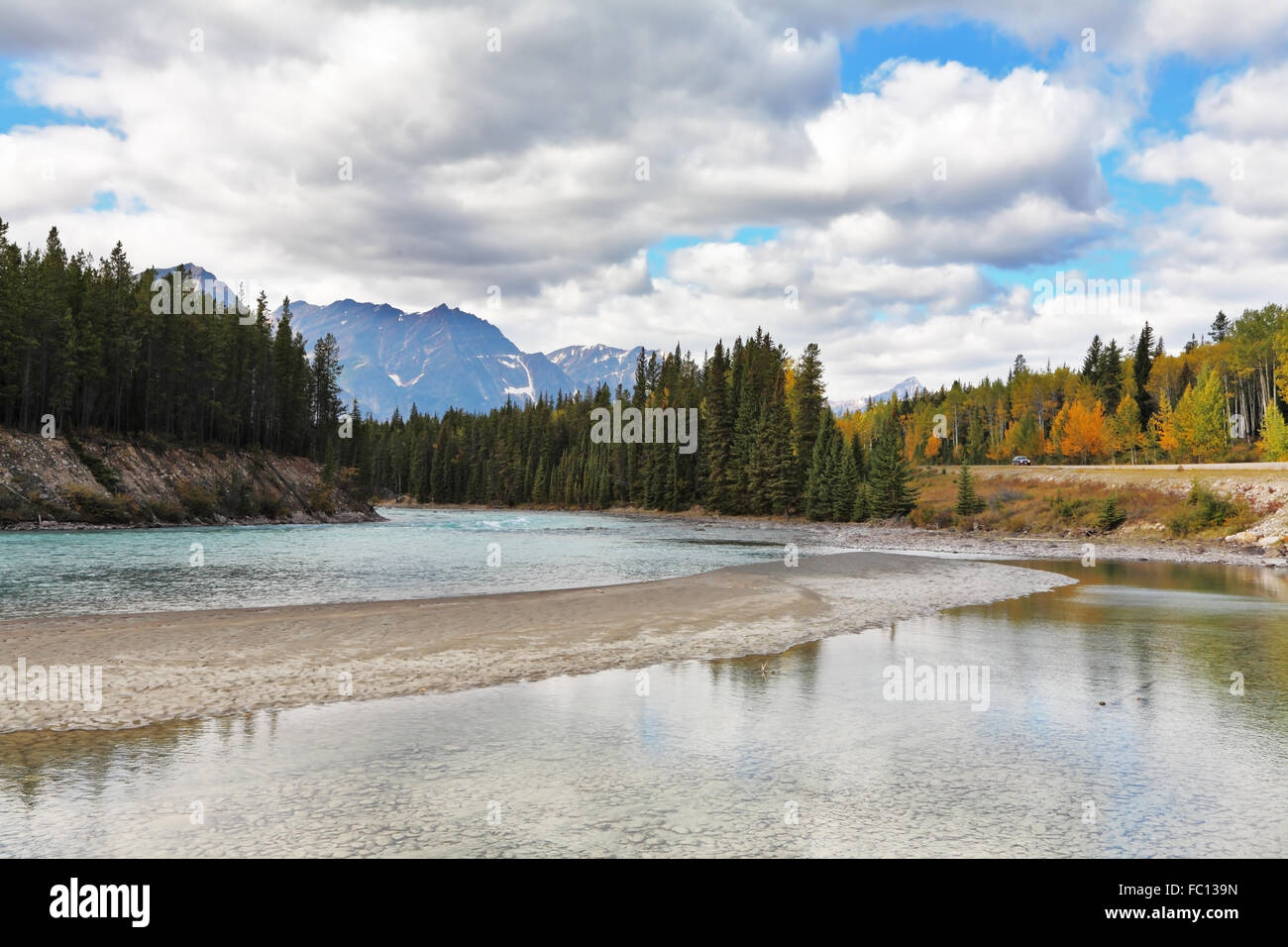 La surface brillante du lac Banque D'Images