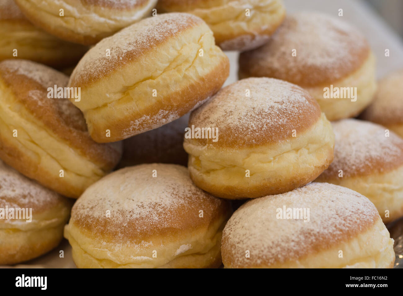 De savoureux beignets à choisir de Banque D'Images