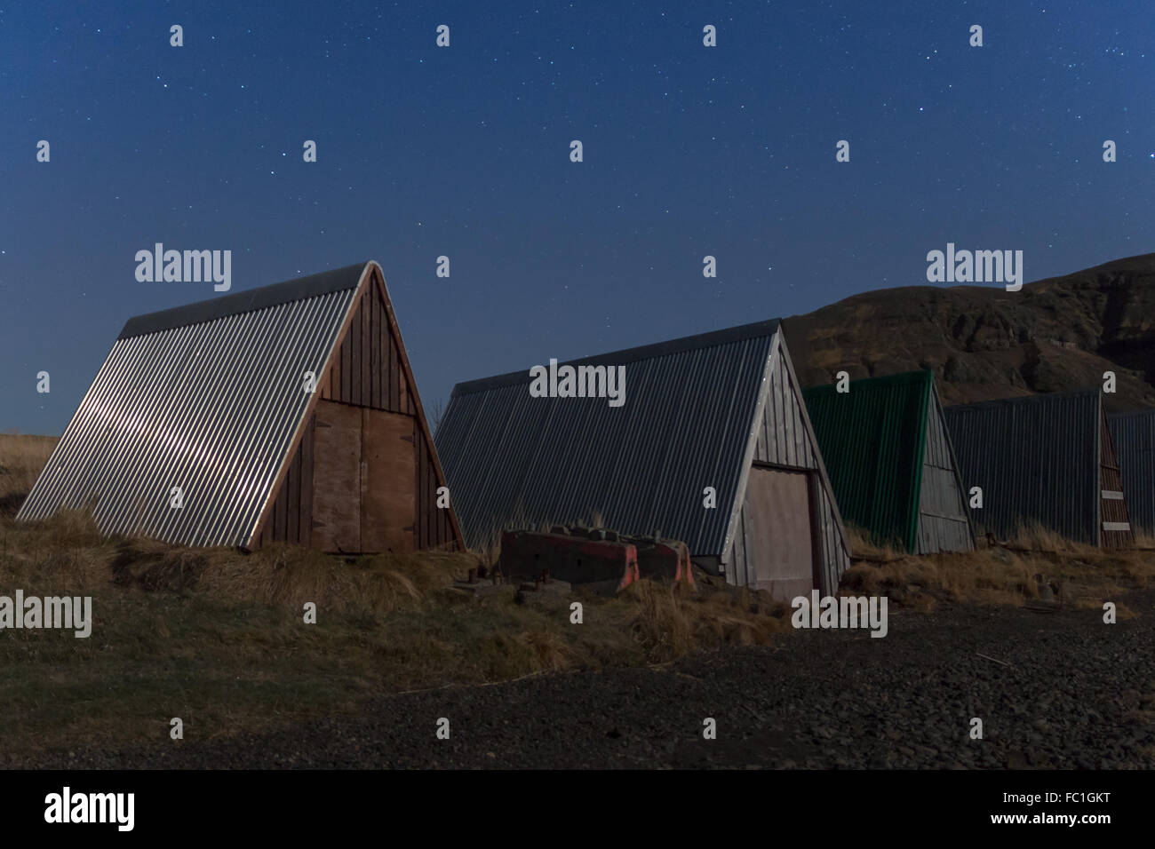 Les petites maisons de stockage en Islande Banque D'Images