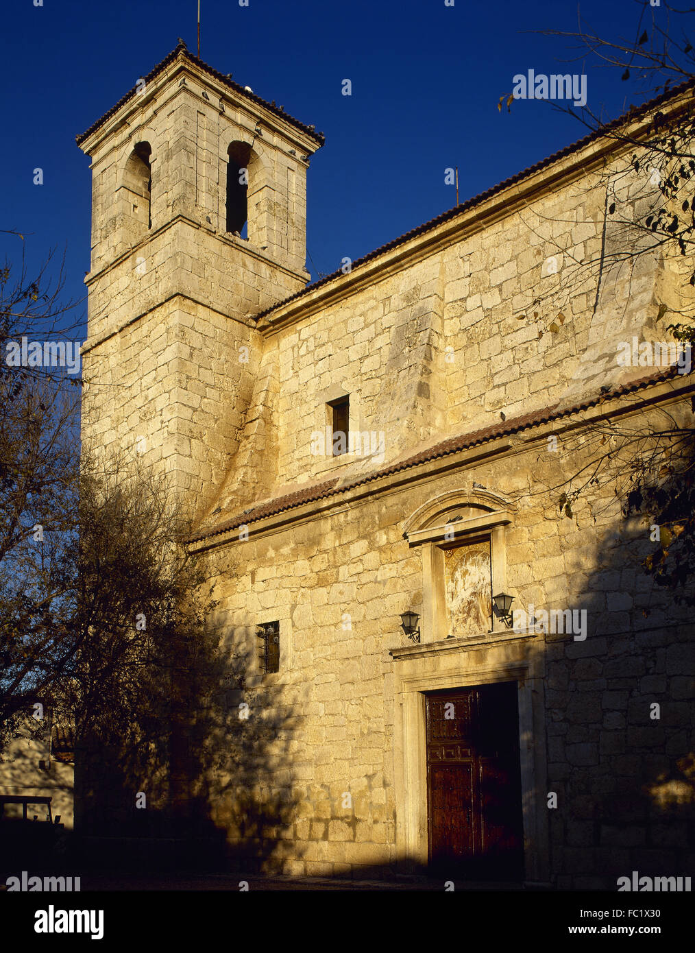 L'Espagne. Villaconejos. Eglise de Saint Nicolas de Bari. 17e siècle. De l'extérieur. Communauté de Madrid. Banque D'Images