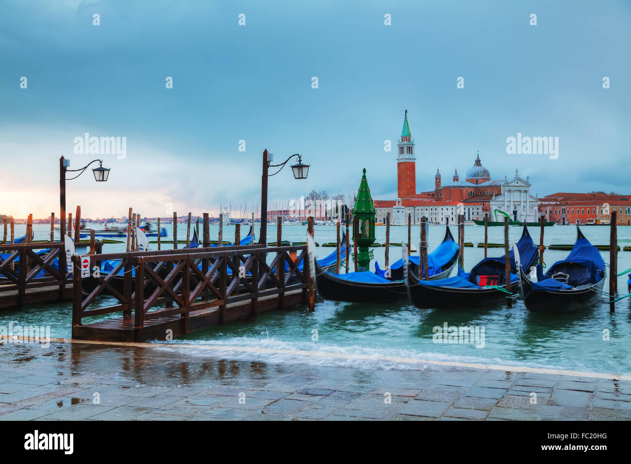 Basilique San Giorgio Maggiore à Venise, Italie au lever du soleil Banque D'Images