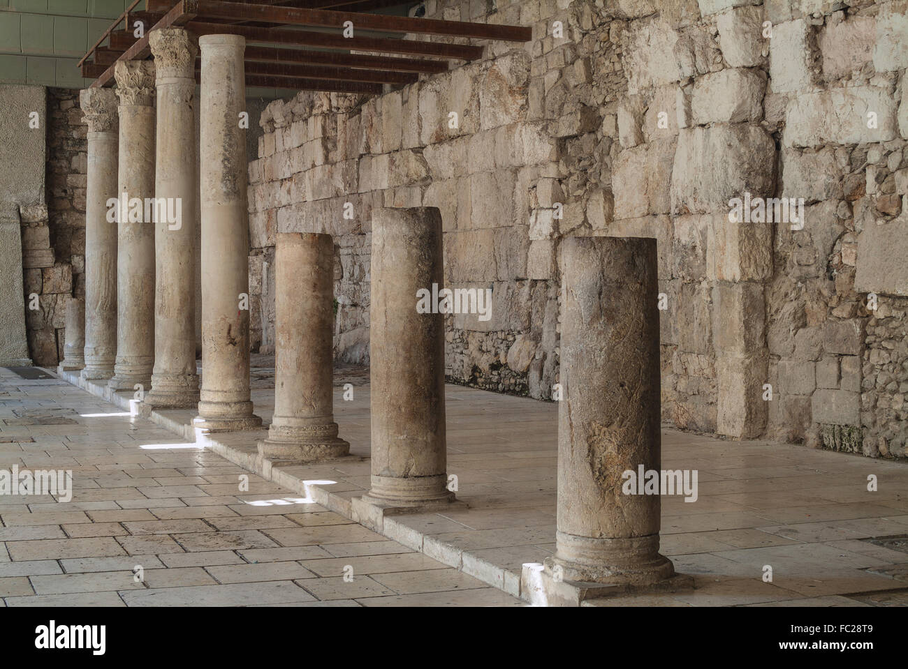 Colonnade, Cardo byzantin, dans le quartier juif, 6e siècle, Byzantin Romain main street, Jérusalem, Israël Banque D'Images