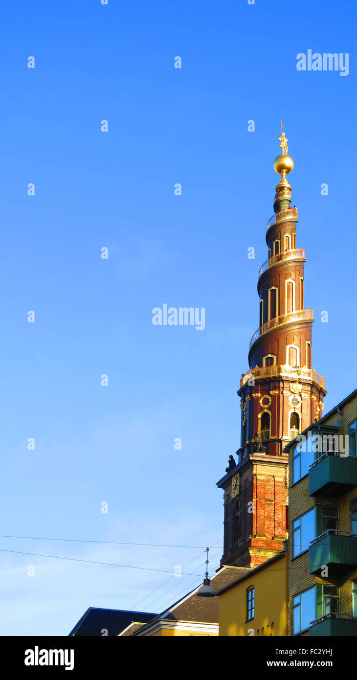 Grand tour de l'église en spirale slim sur nos sauveurs Église, Copenhague, Danemark Banque D'Images
