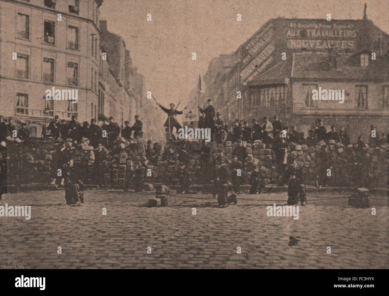COMMUNE DE PARIS 1871. Barricade de la rue Ménilmontant, antique print c1873 ( Banque D'Images