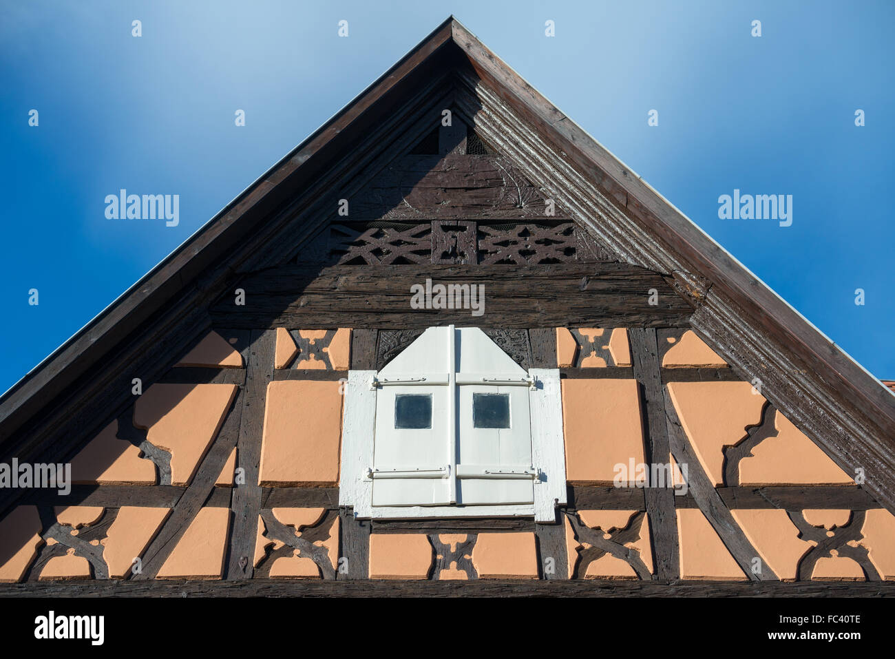 Ancienne cité médiévale les maisons en bois sont le symbole de la ville de Colmar, France Banque D'Images Ancienne cité médiévale les maisons en bois sont le symbole de la ville de Colmar, France Banque D'Images