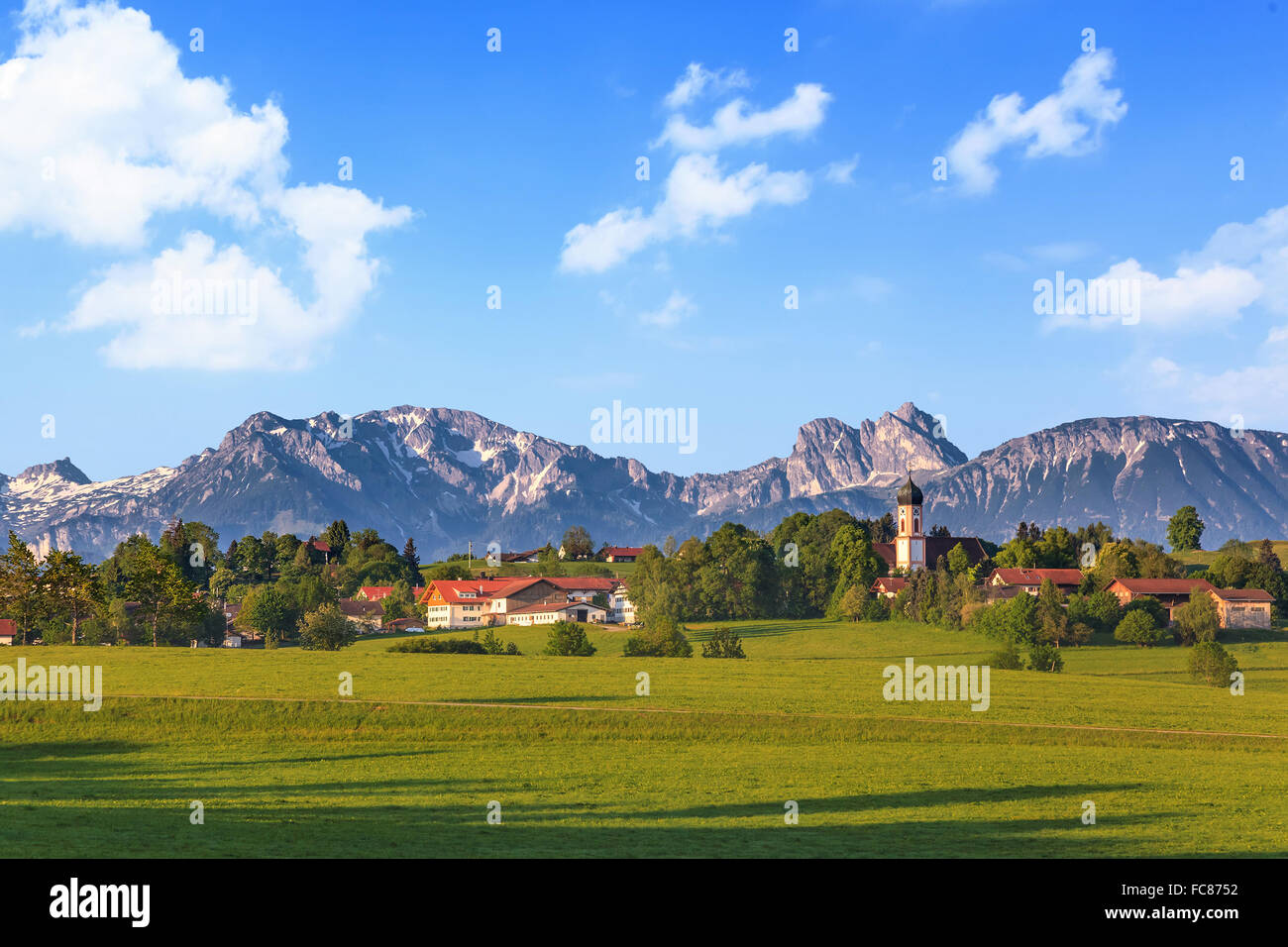 Paysage des Alpes bavaroises et en Allemagne Banque D'Images