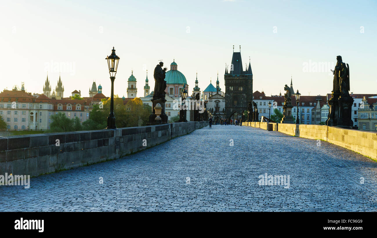 Le Pont Charles, Site du patrimoine mondial de l'UNESCO, Prague, République Tchèque, Europe Banque D'Images