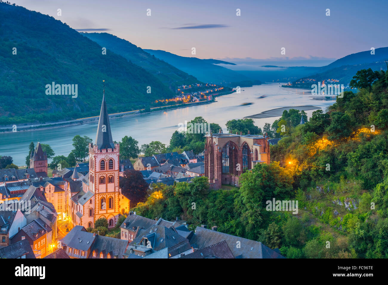 Bacharach sur le Rhin, Rhénanie-Palatinat, Allemagne, Europe Banque D'Images