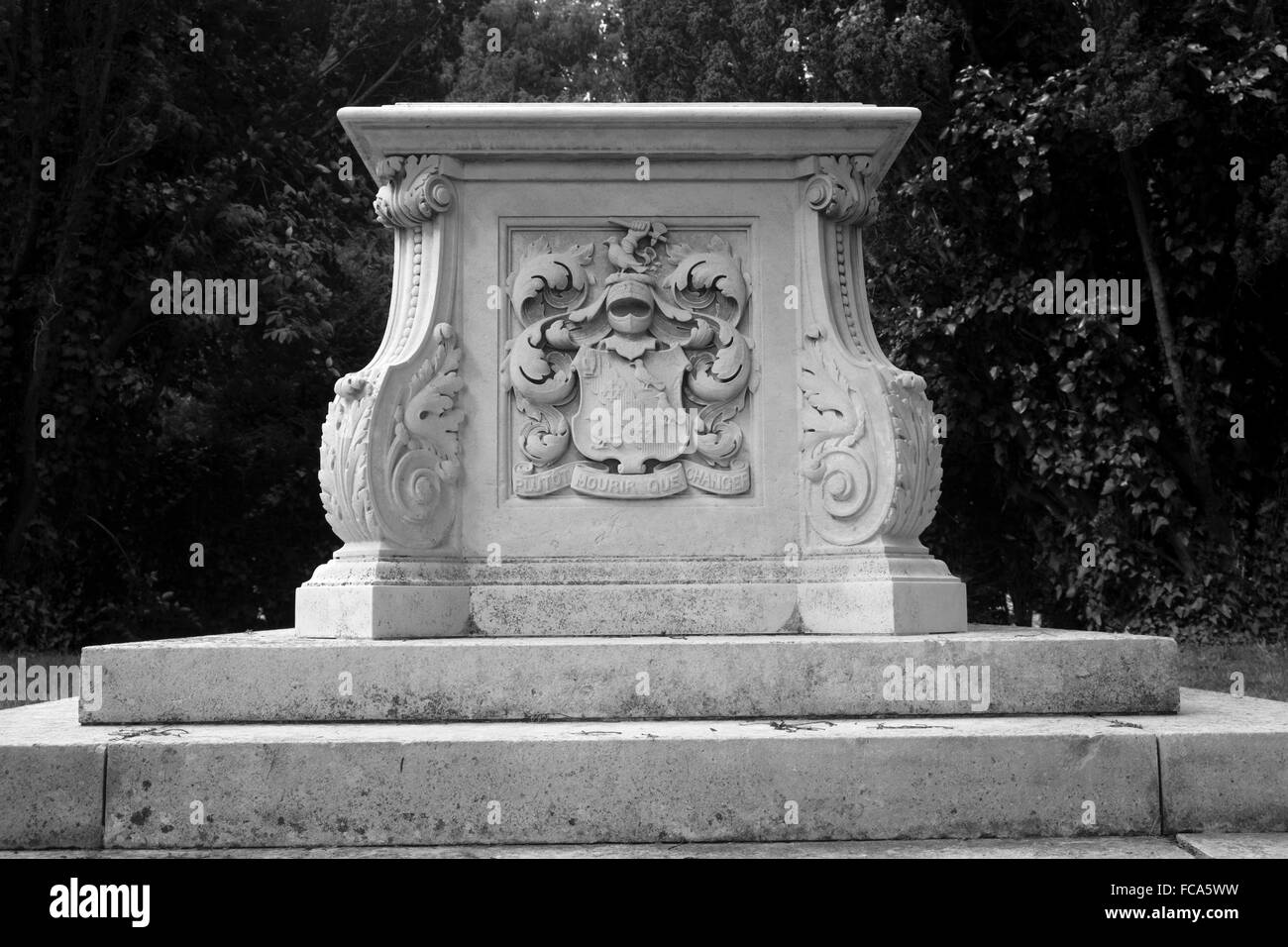 183 tombe familiale, St Marys church, Bawdsey, Suffolk, UK. Banque D'Images