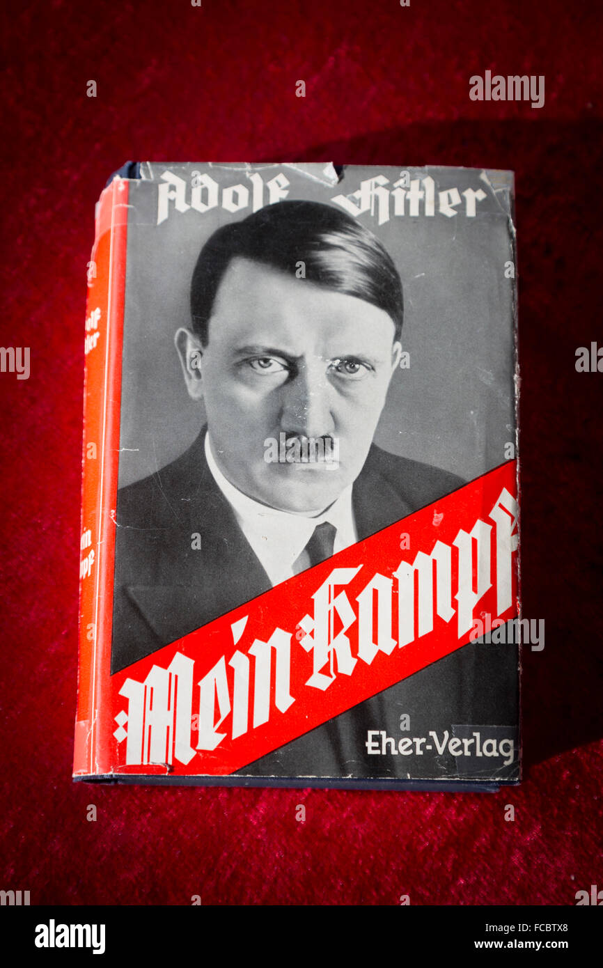 Couverture du livre Mein Kampf. Banque D'Images