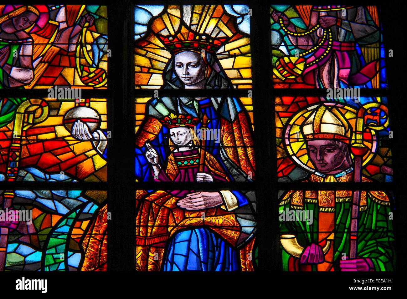 Belgium-Liege- Cathedrale Saint Paul : Jésus et Marie corwnned. Banque D'Images