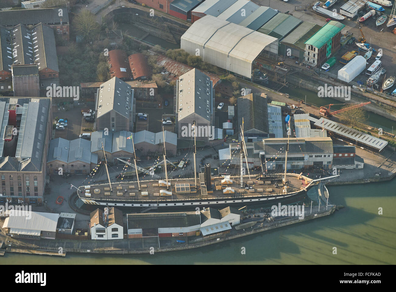 Une vue aérienne de la vieille ville, qui est maintenant un navire musée à Bristol Banque D'Images